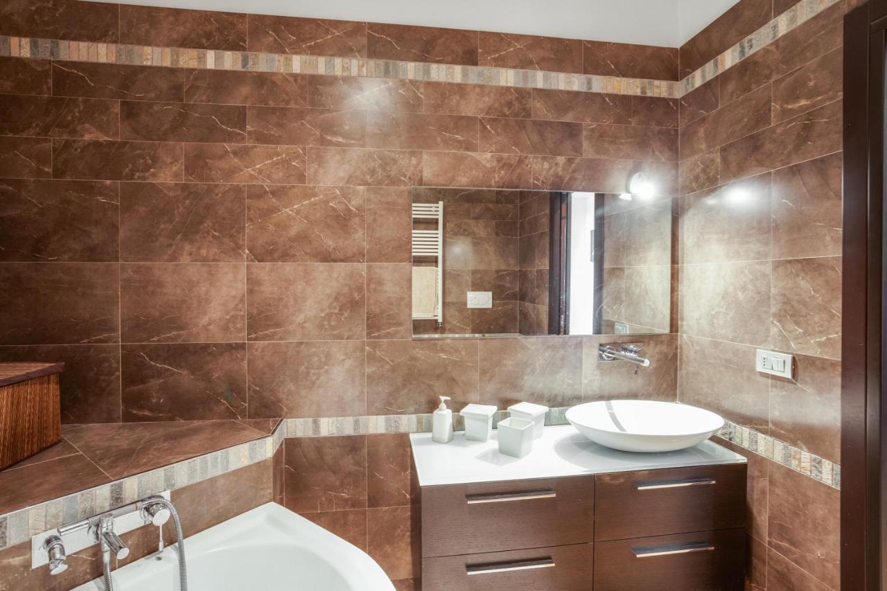 Apartamento *Movies & Books* Stylish House With Jacuzzi Bari Exterior foto